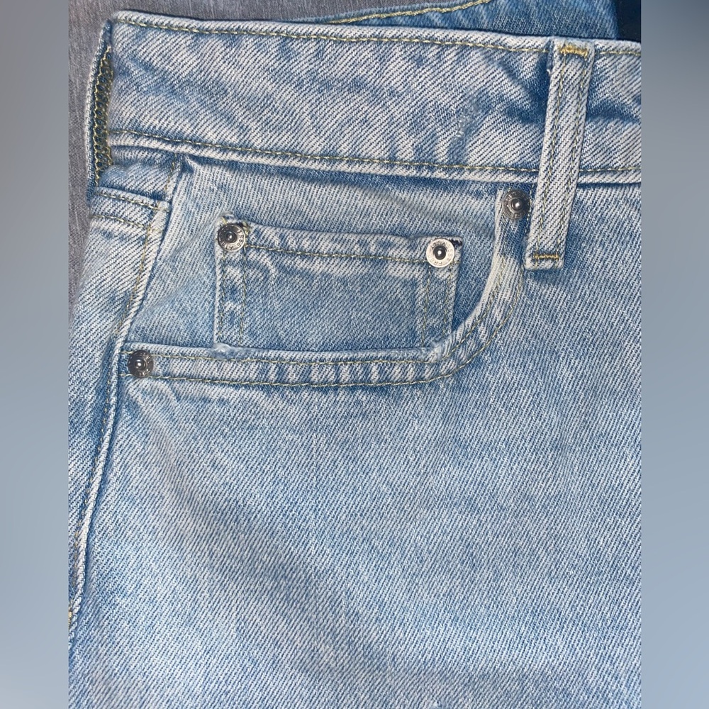 Super High Rise Ripped Jeans - Picture 10 of 15